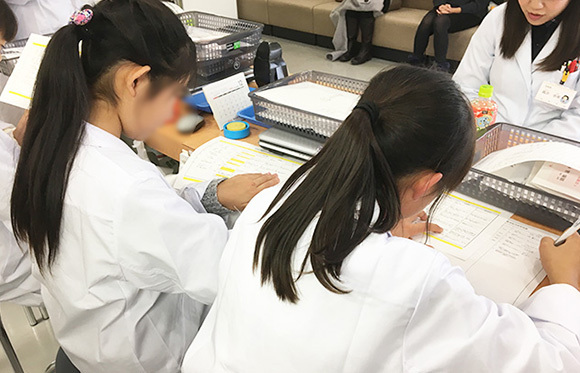 『こども薬剤師体験イベント』14